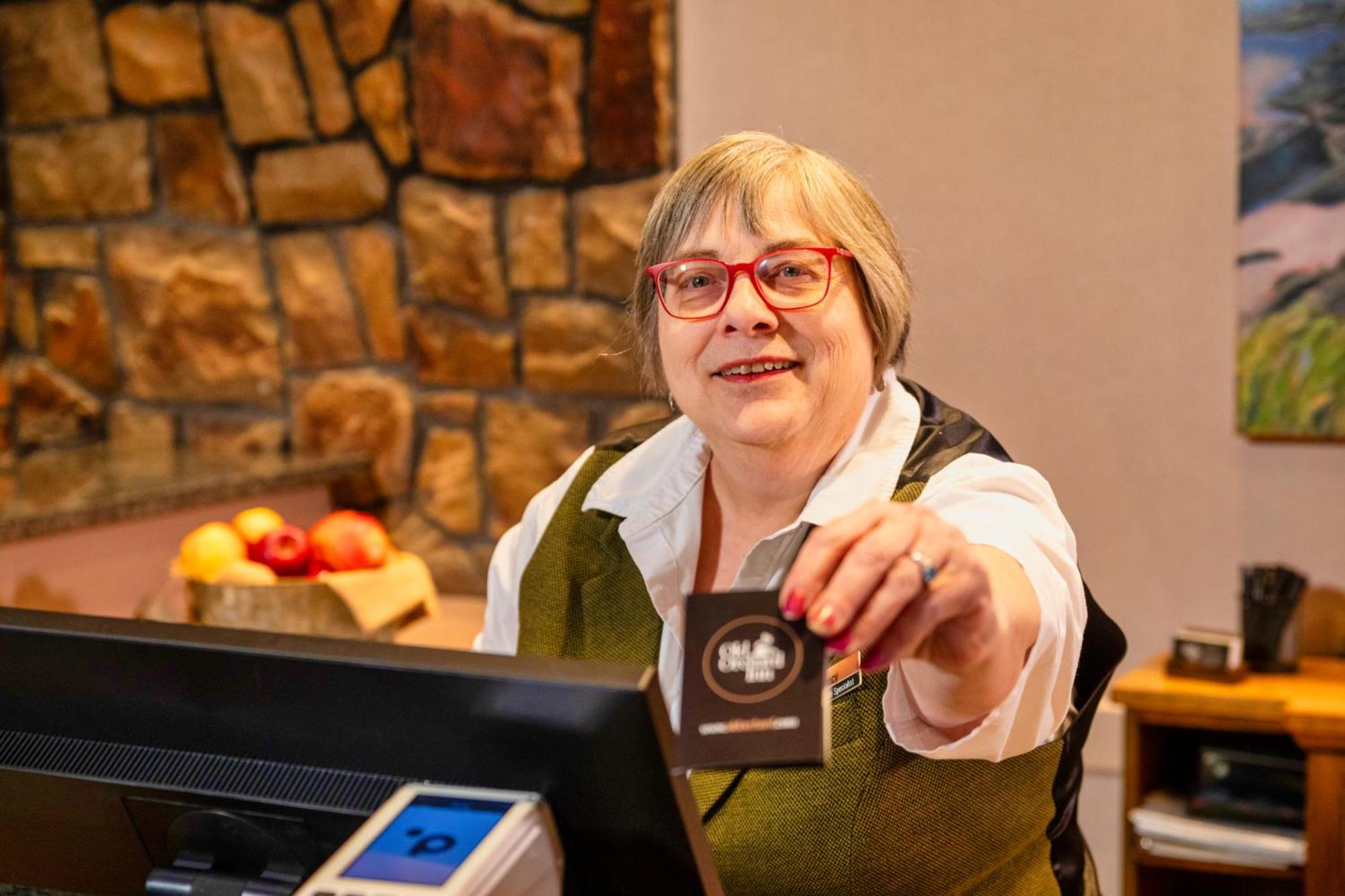 Old Orchard Inn ウルフビル エクステリア 写真
