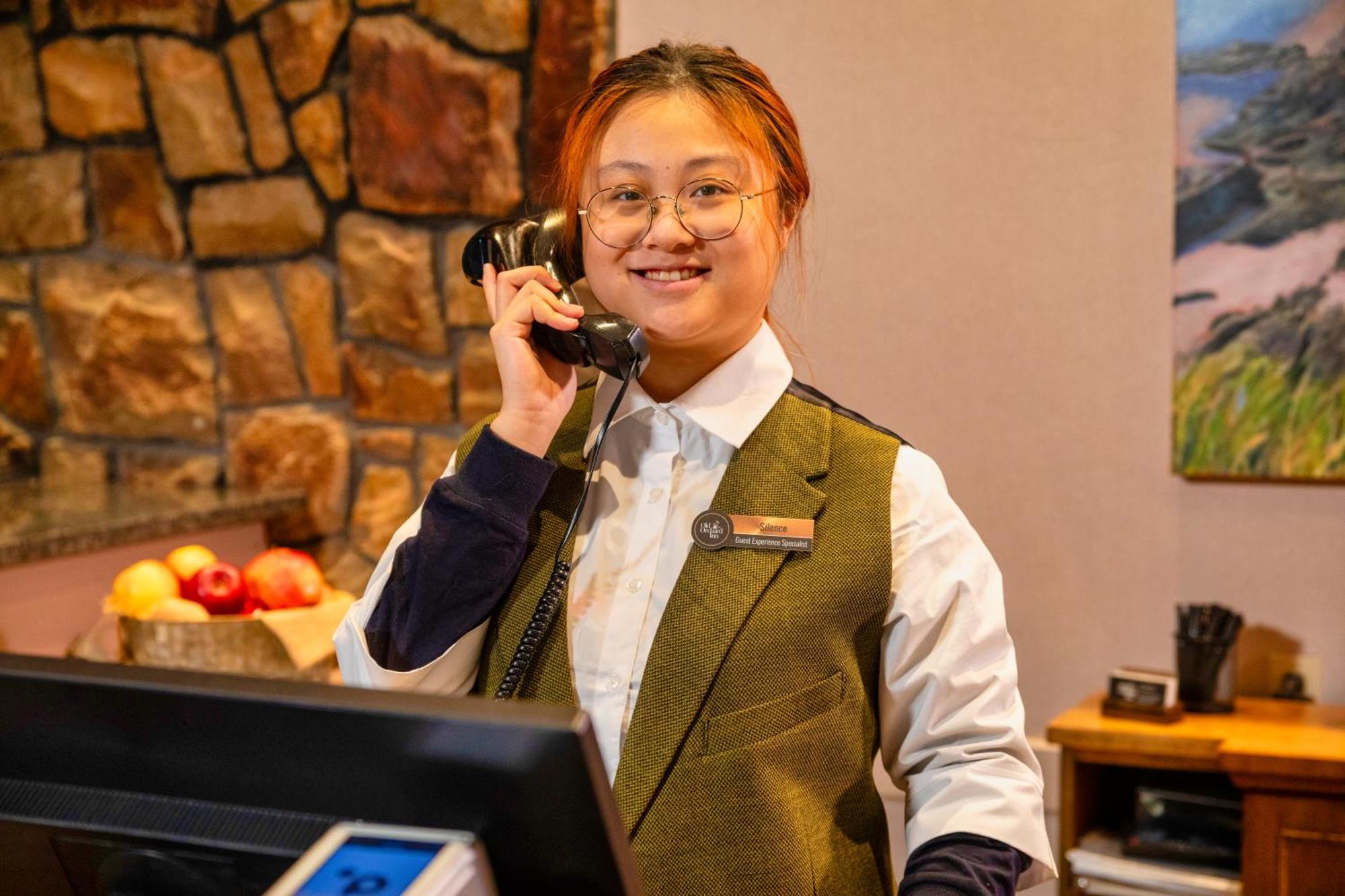 Old Orchard Inn ウルフビル エクステリア 写真